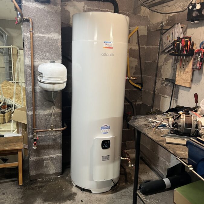 Remplacement d&rsquo;un ancien chauffe-eau thermodynamique par un nouveau de chez Atlantic &agrave; Diemeringen Forbach 0