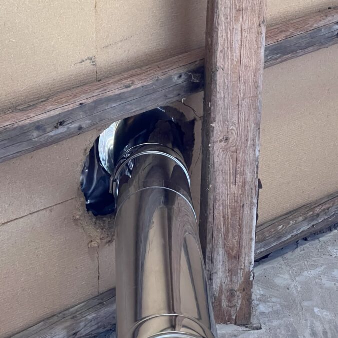 Installation d&rsquo;un tubage double parois isol&eacute; pour une chaudi&egrave;re bois &agrave; Adamswiller Stiring-Wendel 3