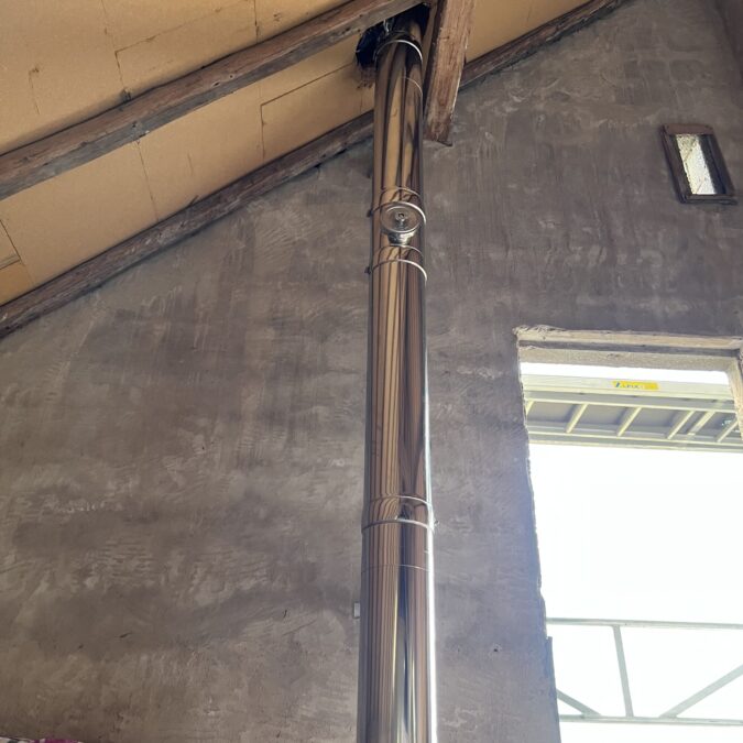 Installation d&rsquo;un tubage double parois isol&eacute; pour une chaudi&egrave;re bois &agrave; Adamswiller Freyming-Merlebach 4