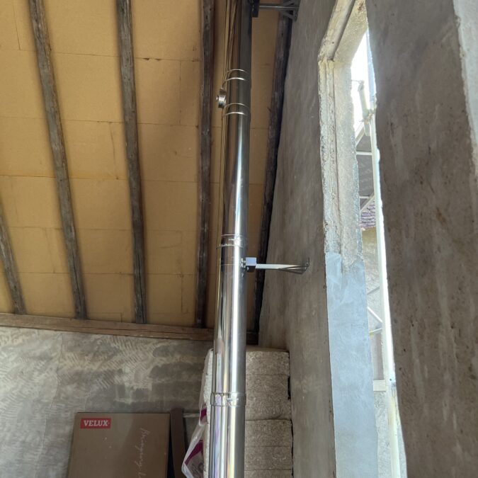 Installation d&rsquo;un tubage double parois isol&eacute; pour une chaudi&egrave;re bois &agrave; Adamswiller Brumath 5