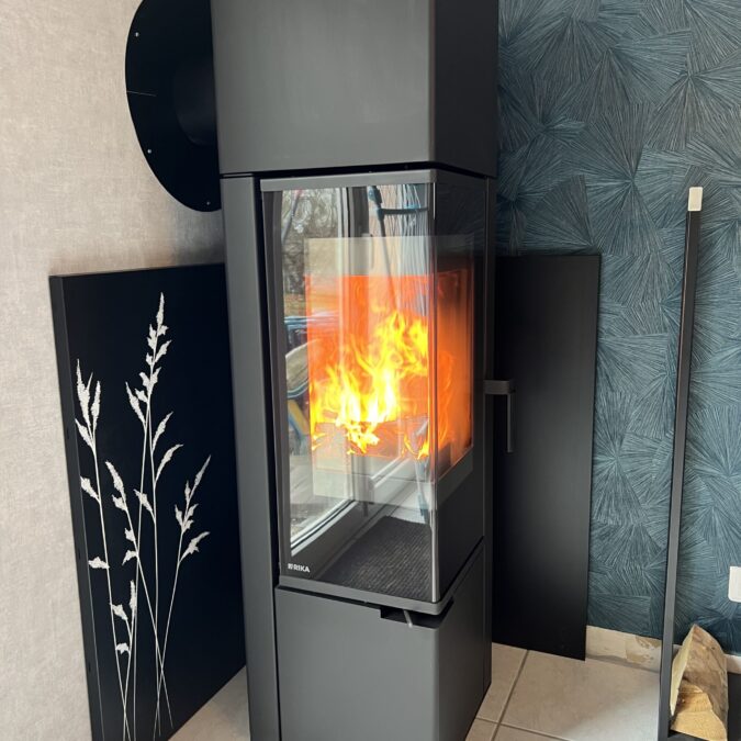 Pose d&rsquo;un po&ecirc;le a bois RIKA a DURSTEL en remplacement d&rsquo;un po&ecirc;le a granul&eacute;s Behren-l&egrave;s-Forbach 0