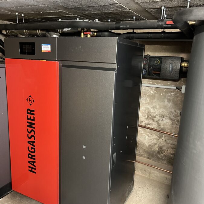 Installation d&rsquo;une chaudiere mixte bois granul&eacute;s Hargassner avec production ecs en remplacement d&rsquo;une chaudi&egrave;re fioul &agrave; Frohmuhl Stiring-Wendel 3